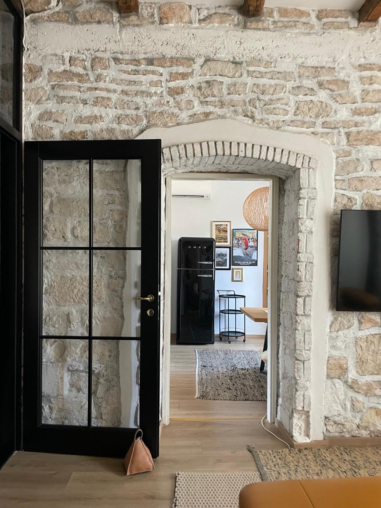 The Bungalow By The Sea In Historic Porec Old City Экстерьер фото